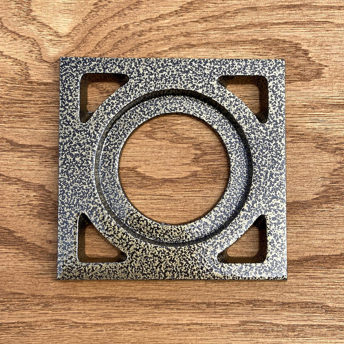 Breeze Block Solo Escutcheon