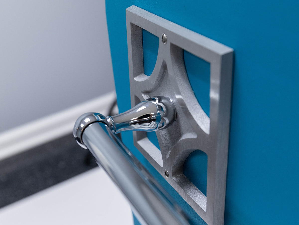 Breeze Block Towel Bar