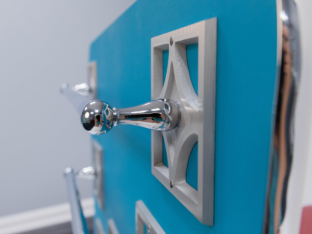Breeze Block Towel Bar