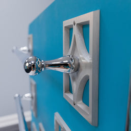 Breeze Block Towel Bar
